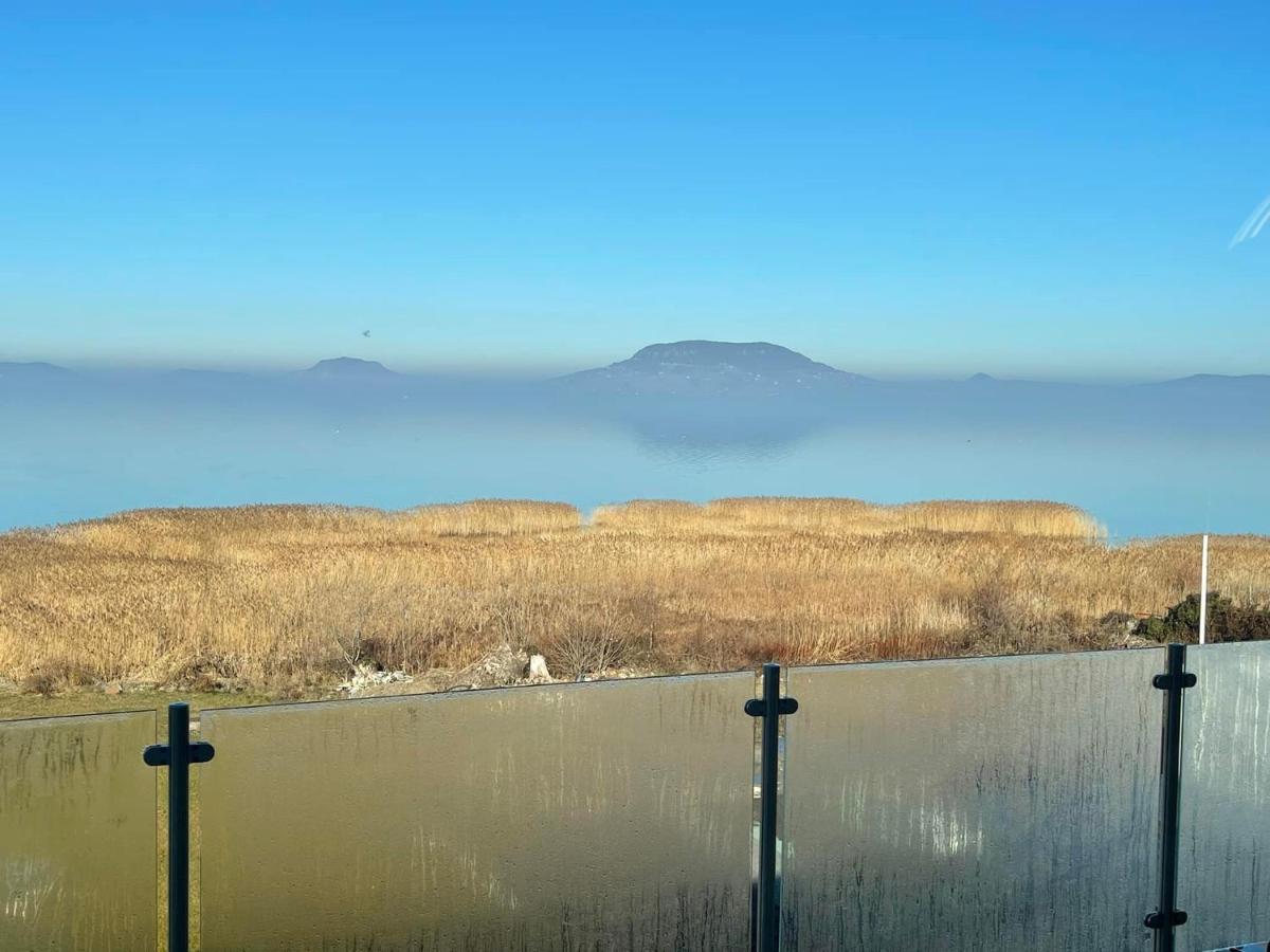 Fenyves Beach Apartman Delux Balatonfenyves Kültér fotó